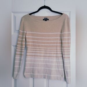 Tommy Hilfiger  Woman's  Long Sleeve Top. Size M. Good Condition. 100% Cotton